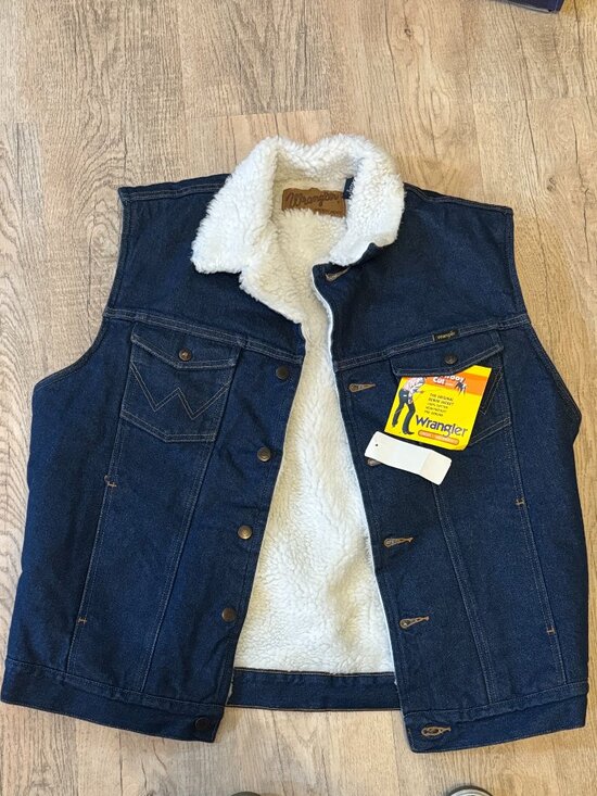 Wrangler Other - NWT Vintage Wrangler Dark Rinse Denim Fleece Trucker Vest